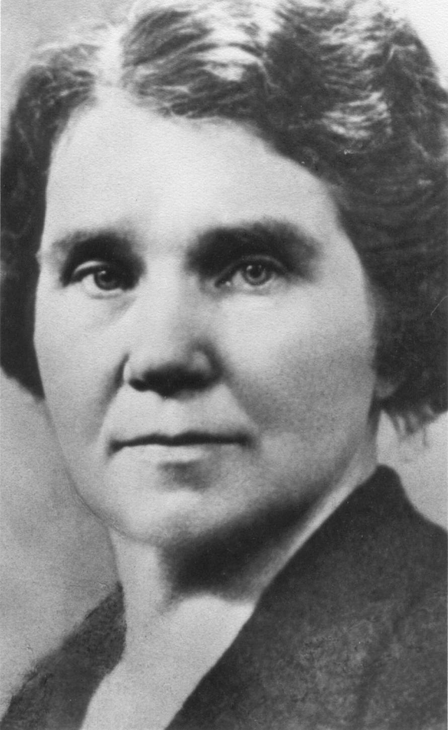 A close-up of a person
Description automatically generated