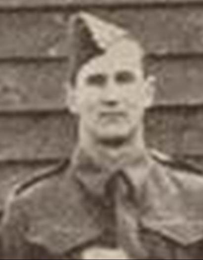 A group of men in military uniforms
Description automatically generated